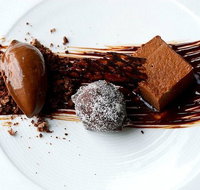 Emersons Cafe  Restaurant - Book Restaurant