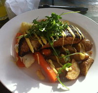 Juicy Goose - Book Restaurant