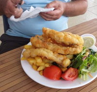 Salt Bistro - Book Restaurant