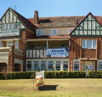 Wallacia Hotel Bistro - Book Restaurant