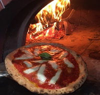 Ometto pizza bar - Book Restaurant