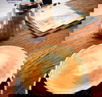 Sonny's Cafe - Book Restaurant