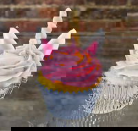 Gourmet Cupcakes and Donuts - Book Restaurant