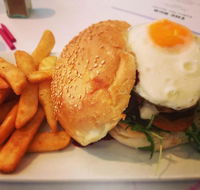 Royal Willows Hotel - Book Restaurant