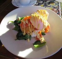 Tattersalls Hotel - Book Restaurant