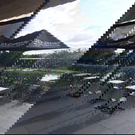 Flying Pepper - Book Restaurant 0