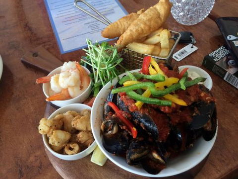 Sandy Cove Tavern - Book Restaurant 0