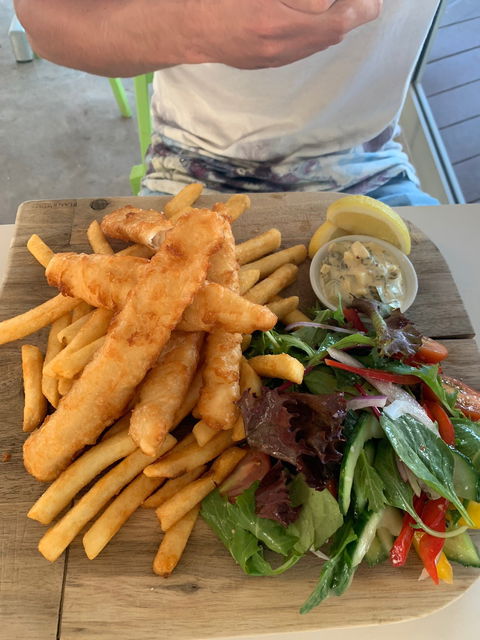 The Boughshed Restaurant - Book Restaurant 2