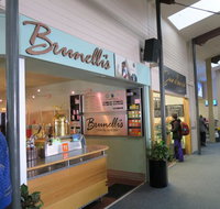 Brunelli's Cafe - Book Restaurant