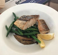 Eatons Hotel - Book Restaurant