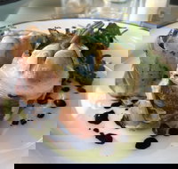 La Famiglia - Book Restaurant