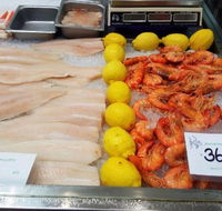 Molly's Seafood - Book Restaurant