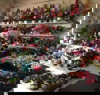 A Classy Touch Forbes Florist - Book Restaurant