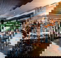 Bangalow Pub - Book Restaurant