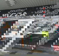 Country Boy's Kitchen - Book Restaurant