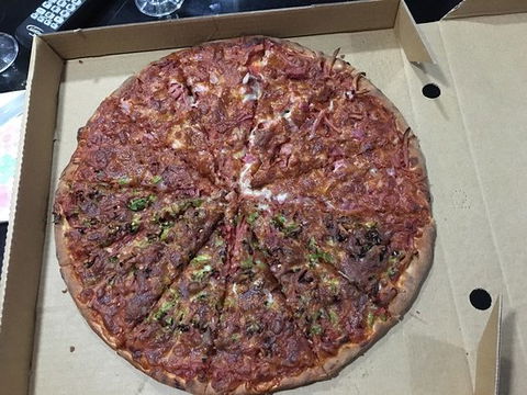 Forbes Pizza House - Book Restaurant 0