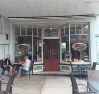 Gundagai Bakery - Book Restaurant