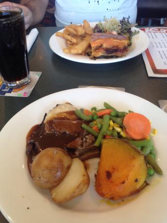 Moruya Bowls Club - Book Restaurant 0