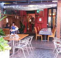 Thub Thim Thai