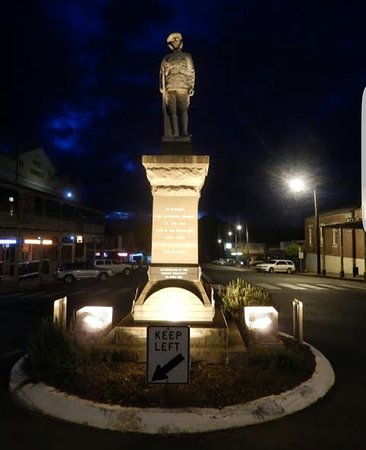 Dorrigo Memorial RSL Club - Book Restaurant 0