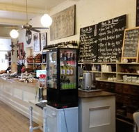 Finns Store - Book Restaurant