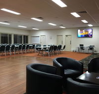Holbrook Returned Servicemen's Club Restaurant - Book Restaurant