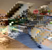 Les' Coffee and Sweets - Book Restaurant