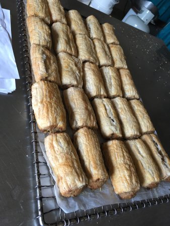 Mogo Bakery Cafe Mogo