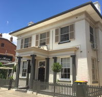 Montrose House on Riverbank - Book Restaurant