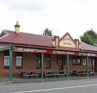Railway Hotel - Book Restaurant