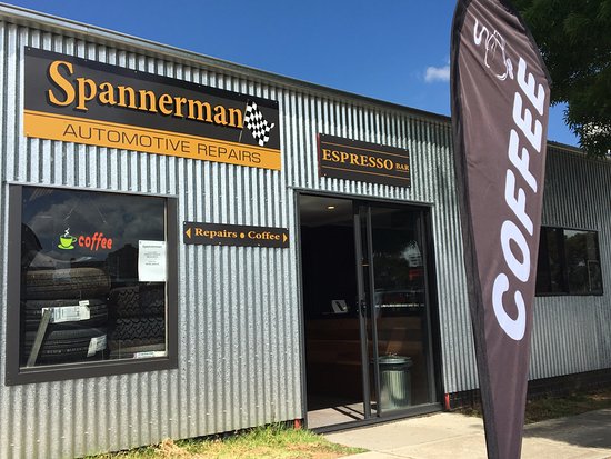 Piney Range NSW Book Restaurant