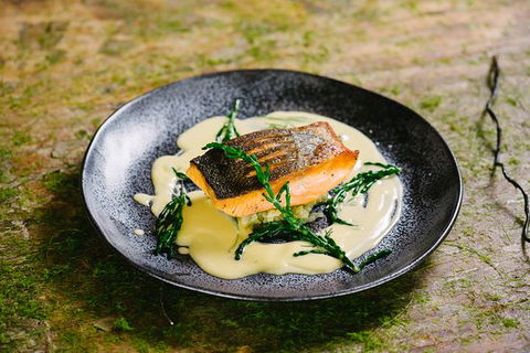 The Sitting Duck Restaurant - Book Restaurant 0