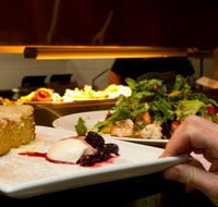 Tomakin Sports  Social Club - Book Restaurant