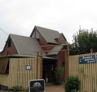 Blue Earth Cafe - Book Restaurant