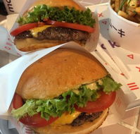 Mookie Burger  Concretes - Book Restaurant