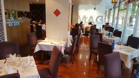 Mrwei's - Book Restaurant 0