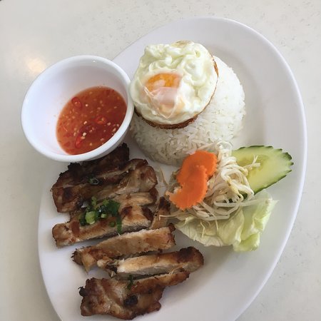 Simply Pho - Book Restaurant 0