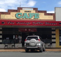 The Vintage Coffee Shoppe - Book Restaurant