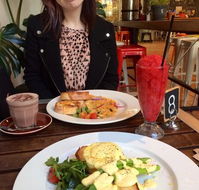 Tree Eighty3 Cafe - Book Restaurant
