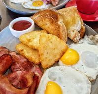 Caph's Restaurant  Cafe Bar - Book Restaurant