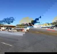 Liberty Road House - Book Restaurant