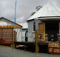 Salty Dog Seafood Cafe - Book Restaurant