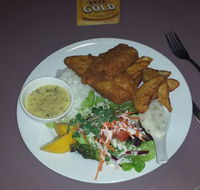 Stuart's Point Tavern - Book Restaurant