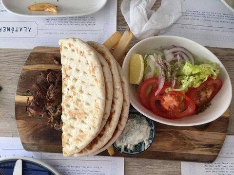 Alatonero - Book Restaurant 0