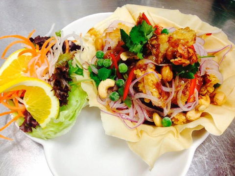 Hampton Park Thai - Book Restaurant 0
