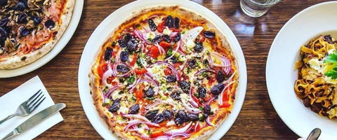 Pizza E Vino - Book Restaurant 0