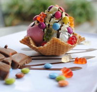 The gelato shop - Book Restaurant