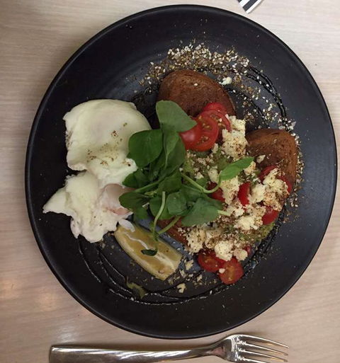 The Roasted Berry - Book Restaurant 0