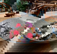 Little Flock - Book Restaurant