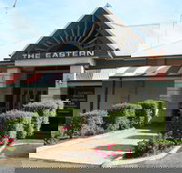 South Eastern Hotel - Book Restaurant